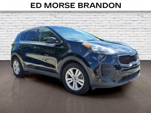 Used 2018 Kia Sportage LX FWD image 3