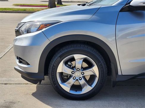 Used 2017 Honda HR-V EX-L image 8