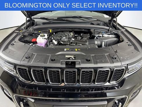 New 2025 Jeep Grand Cherokee L Overland w/ Trailer Tow Package AWD/4WD image 32