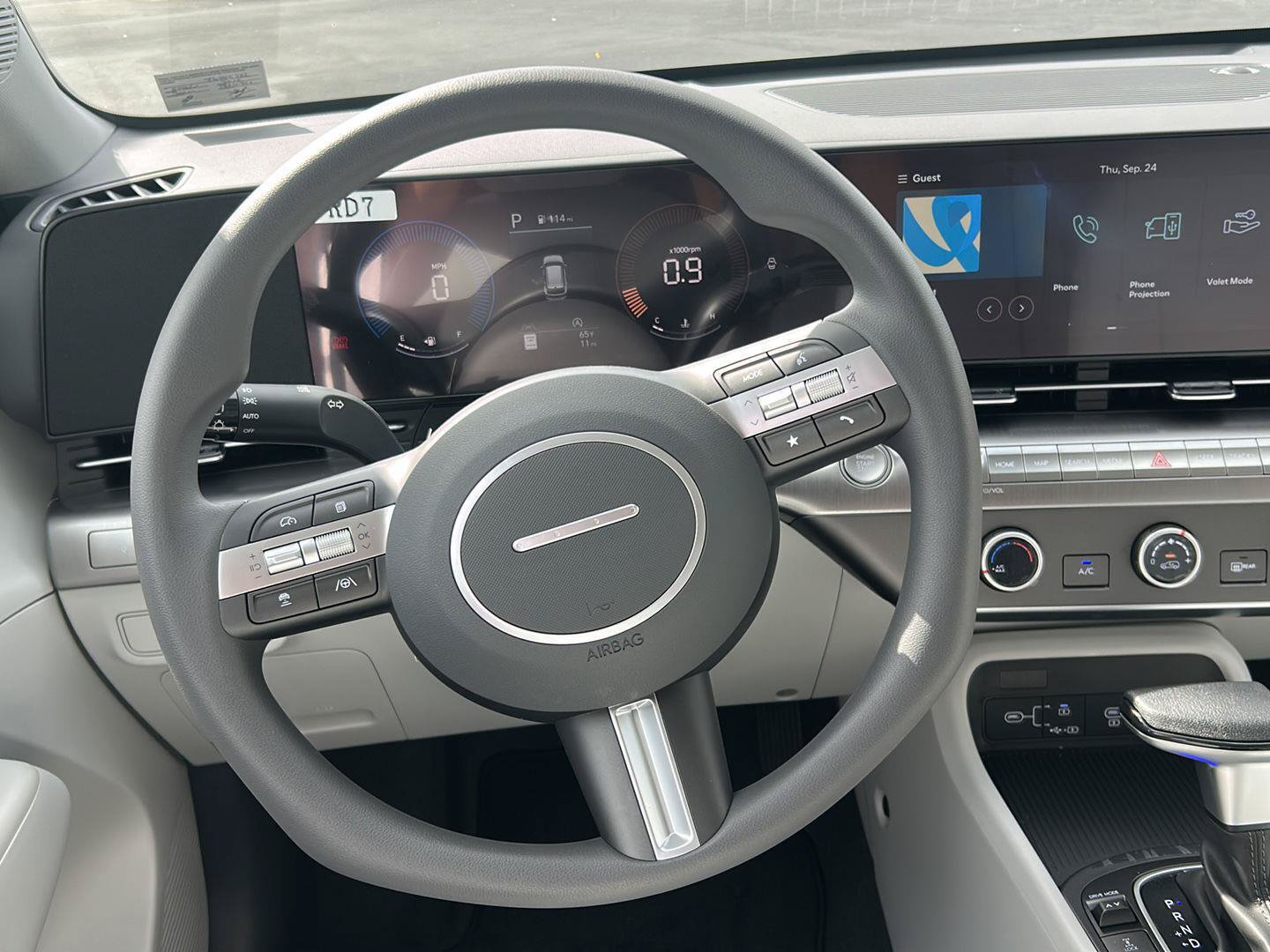 New 2026 Hyundai Kona SE AWD/4WD image 18