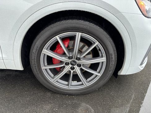 Used 2024 Audi SQ5 Premium Plus image 12