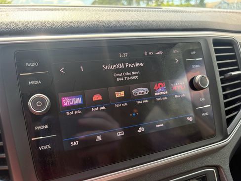 Used 2019 Volkswagen Atlas SE FWD image 19
