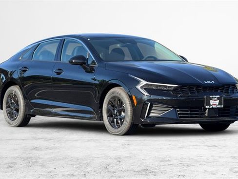 New 2026 Kia K5 LXS image 2