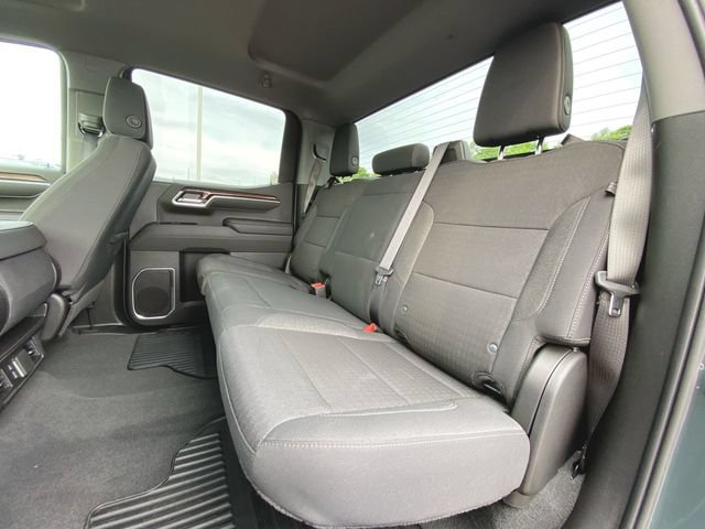 Used 2026 Chevrolet Silverado 1500 LT AWD/4WD image 24