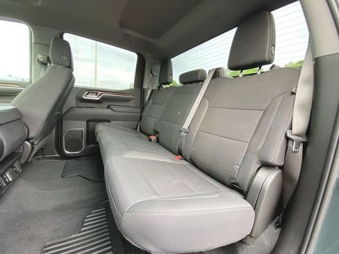 Used 2026 Chevrolet Silverado 1500 LT AWD/4WD image 24