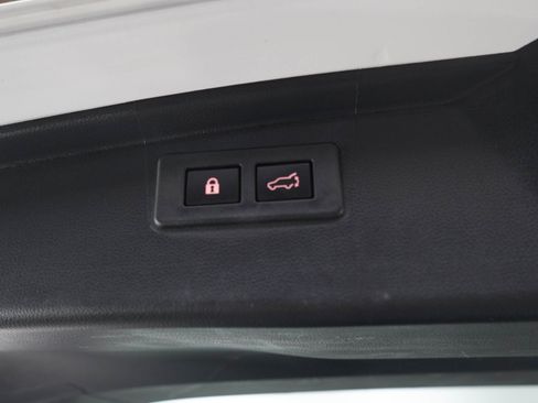 Used 2024 Subaru Outback Limited AWD/4WD image 17