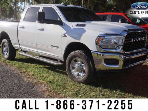 Used 2022 RAM 2500 Big Horn AWD/4WD image 1