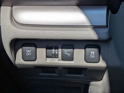 Used 2018 Subaru Forester 2.5i Premium image 18