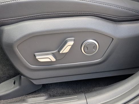 Used 2026 Hyundai Santa Fe SEL FWD image 23
