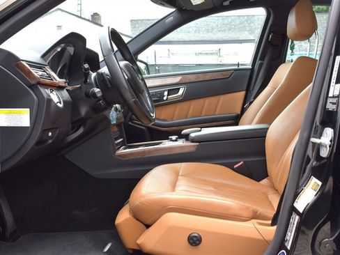 Used 2013 Mercedes-Benz E 350 BlueTEC Sedan image 10