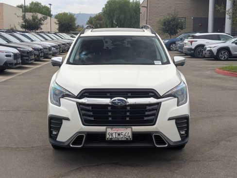 Used 2023 Subaru Ascent Touring AWD/4WD image 8