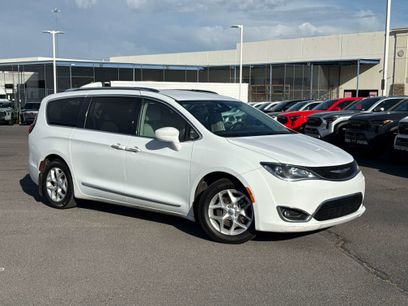 Used 2018 Chrysler Pacifica Touring-L Plus w/ Tire & Wheel Group