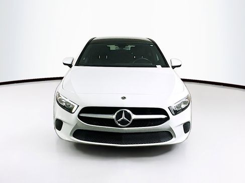 Used 2022 Mercedes-Benz A 220 image 2