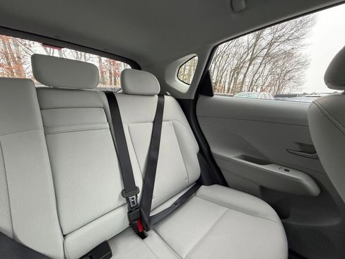 Used 2025 Hyundai Kona SEL image 38