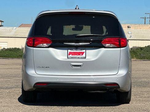 New 2026 Chrysler Voyager LX FWD image 4