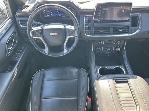 Certified 2023 Chevrolet Suburban Premier image 19