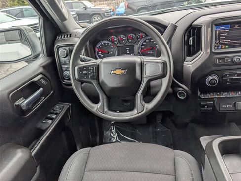Used 2023 Chevrolet Silverado 1500 Custom image 16