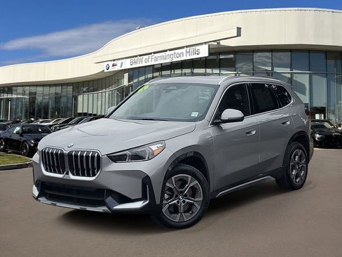 Certified 2025 BMW X1 xDrive28i w/ Technology Package image 1