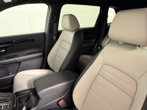 Used 2025 Honda CR-V Sport Touring image 29