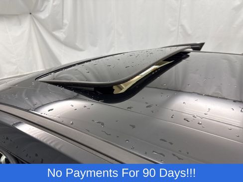 Used 2018 Ford Taurus Limited image 27