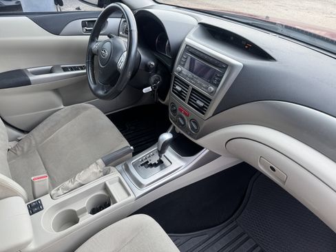 Used 2010 Subaru Impreza 2.5i Premium image 19