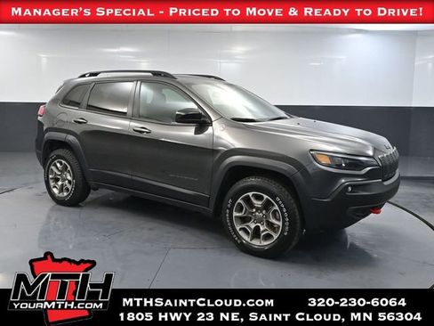 Used 2022 Jeep Cherokee Trailhawk AWD/4WD image 1