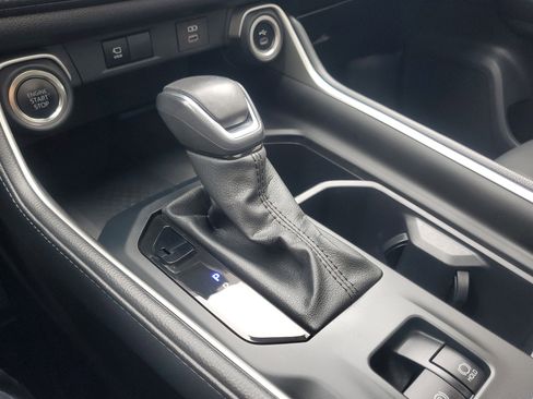 Certified 2025 Toyota Grand Highlander FWD image 32