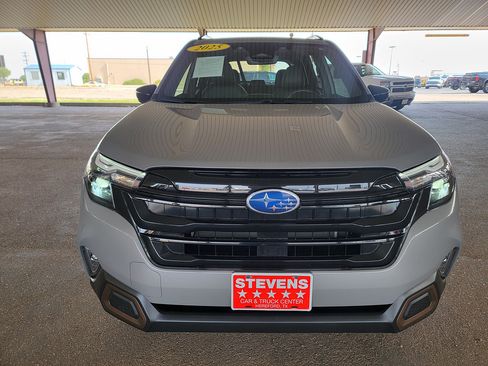 Used 2025 Subaru Forester Sport AWD/4WD image 4