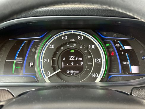 Used 2014 Honda Accord Touring image 24