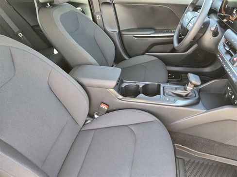 New 2026 Kia K4 LXS image 20
