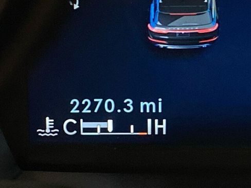 Used 2025 Lincoln Corsair AWD w/ Equipment Group 101A image 22