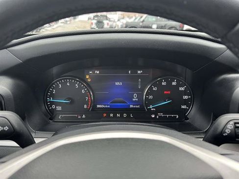 Used 2023 Ford Explorer XLT AWD/4WD image 39