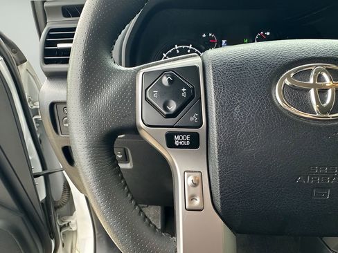 Used 2024 Toyota 4Runner SR5 image 16