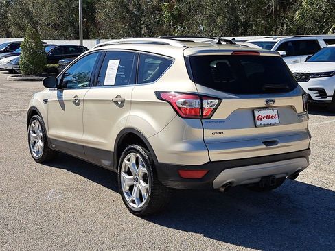 Used 2018 Ford Escape Titanium w/ Ford Safe & Smart Package image 4