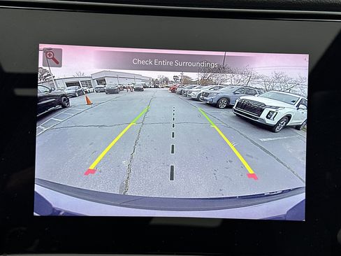 Used 2024 Jeep Wagoneer L Series III w/ Premium Group I image 33