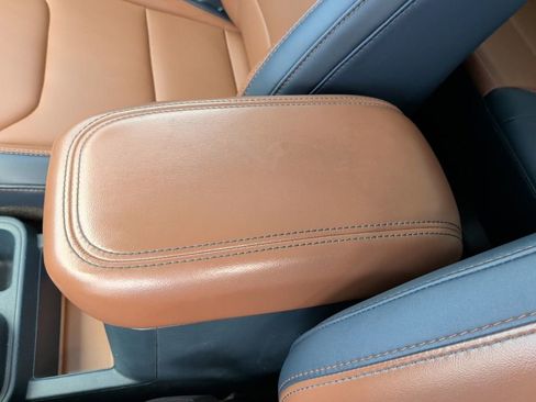 Used 2022 Ford Maverick Lariat FWD image 27