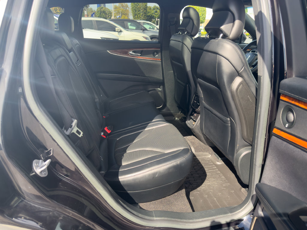 Used 2019 Lincoln Nautilus Reserve AWD/4WD image 11
