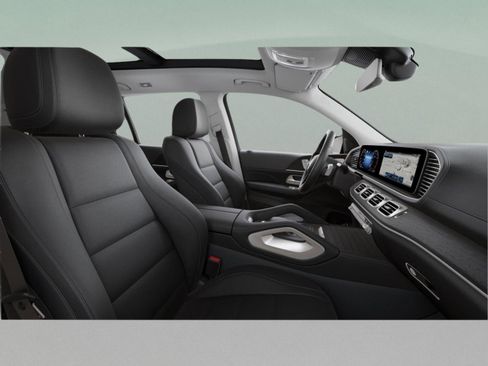 New 2026 Mercedes-Benz GLS 450 4MATIC image 40