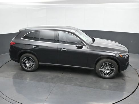 New 2026 Mercedes-Benz GLC 300 4MATIC image 32