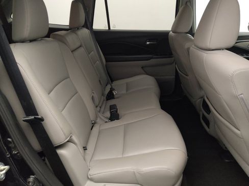 Used 2016 Honda Pilot EX-L image 19