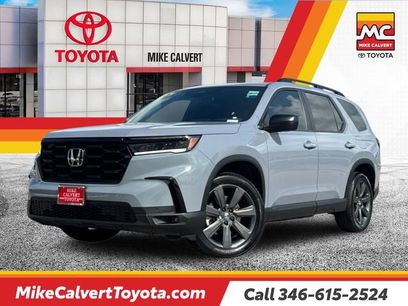 Used 2025 Honda Pilot Sport