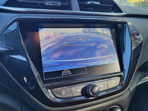 Certified 2023 Chevrolet TrailBlazer LT w/ Convenience Package image 18