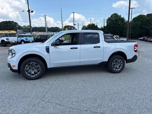 New 2026 Ford Maverick XLT w/ XLT Luxury Package FWD image 6