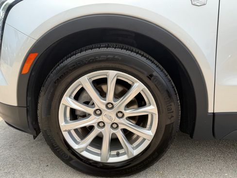 Used 2020 Cadillac XT4 Luxury FWD image 12