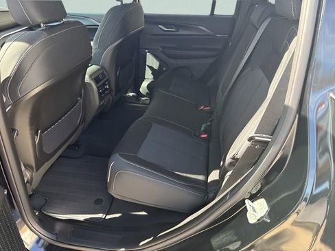 New 2026 Jeep Grand Cherokee Laredo image 14