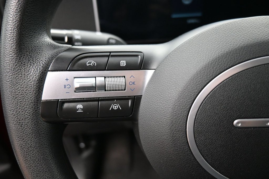 Used 2025 Hyundai Tucson SEL FWD image 19