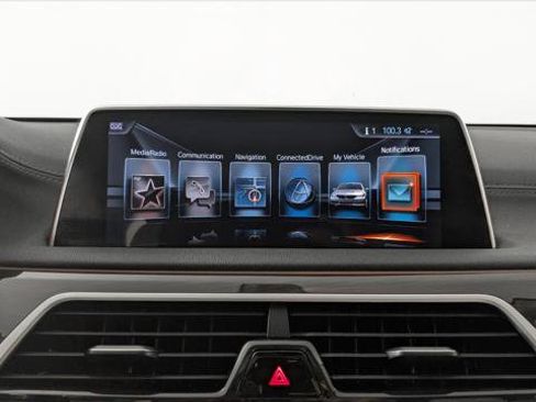 Used 2017 BMW 740i RWD image 30