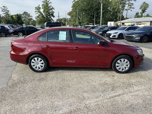 Used 2016 Volkswagen Jetta S FWD image 4