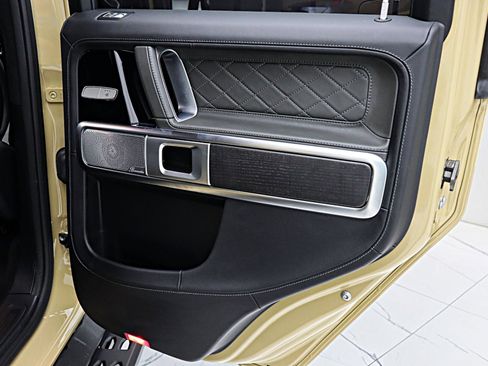 Used 2022 Mercedes-Benz G 550 image 42