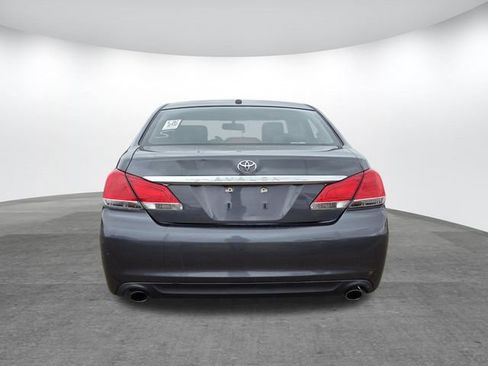 Used 2012 Toyota Avalon FWD image 5